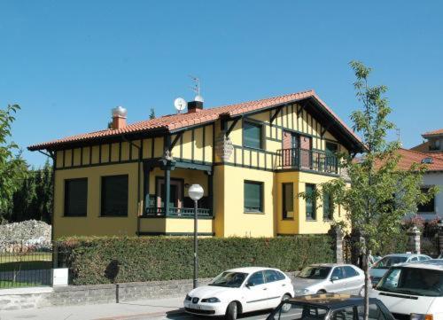 Hotel Restaurante Aldama Амурріо Екстер'єр фото