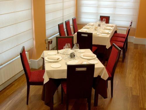 Hotel Restaurante Aldama Амурріо Екстер'єр фото